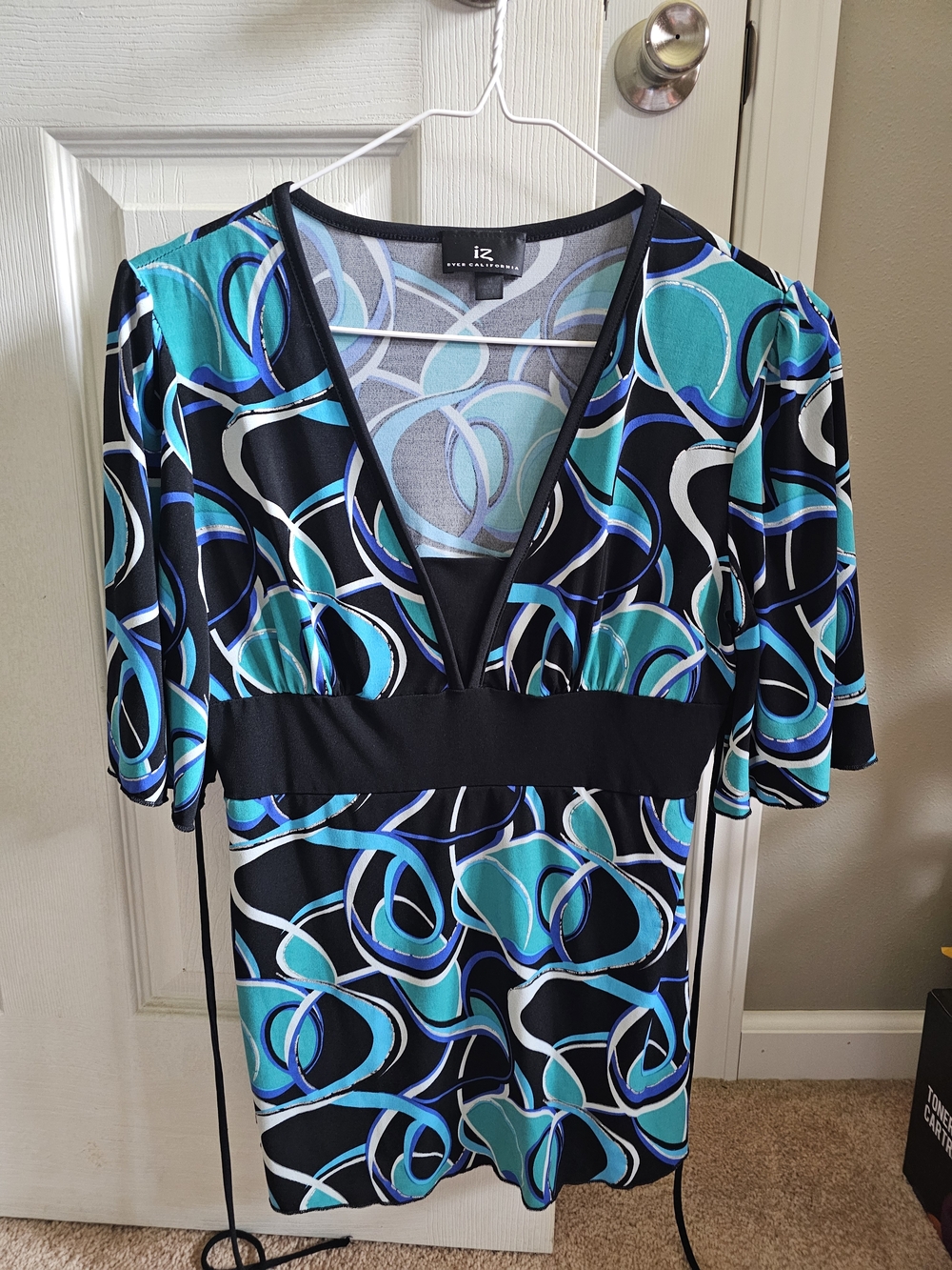 IZ Byer California Teal, Black & Blue V-Neck Empire Waist Tunic MED